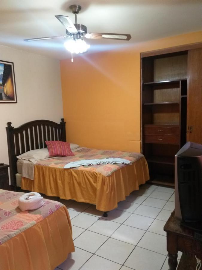 Hospedaje El Viajero Antigua Ngoại thất bức ảnh