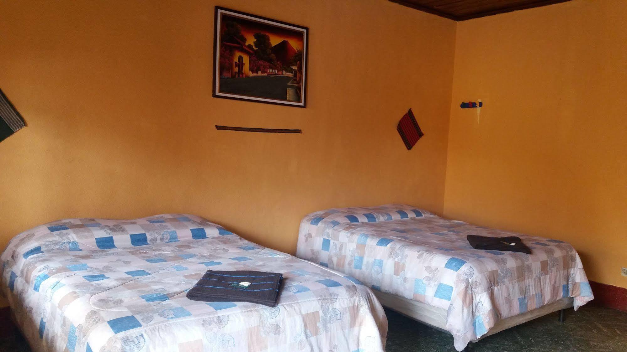 Hospedaje El Viajero Antigua Ngoại thất bức ảnh